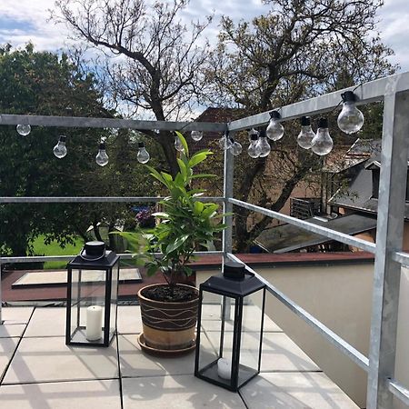 Apartmany Jevany Dış mekan fotoğraf
