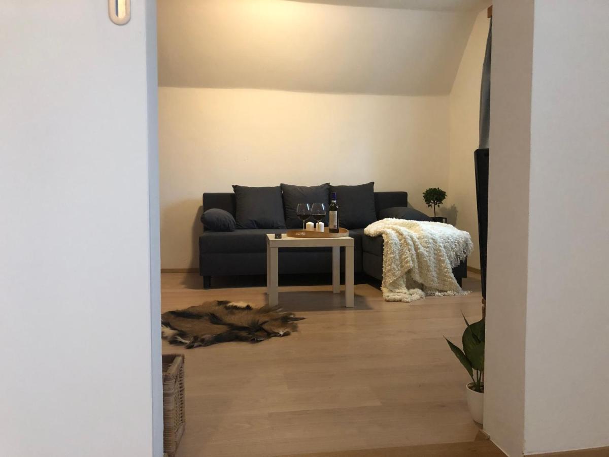 Apartmany Jevany Dış mekan fotoğraf