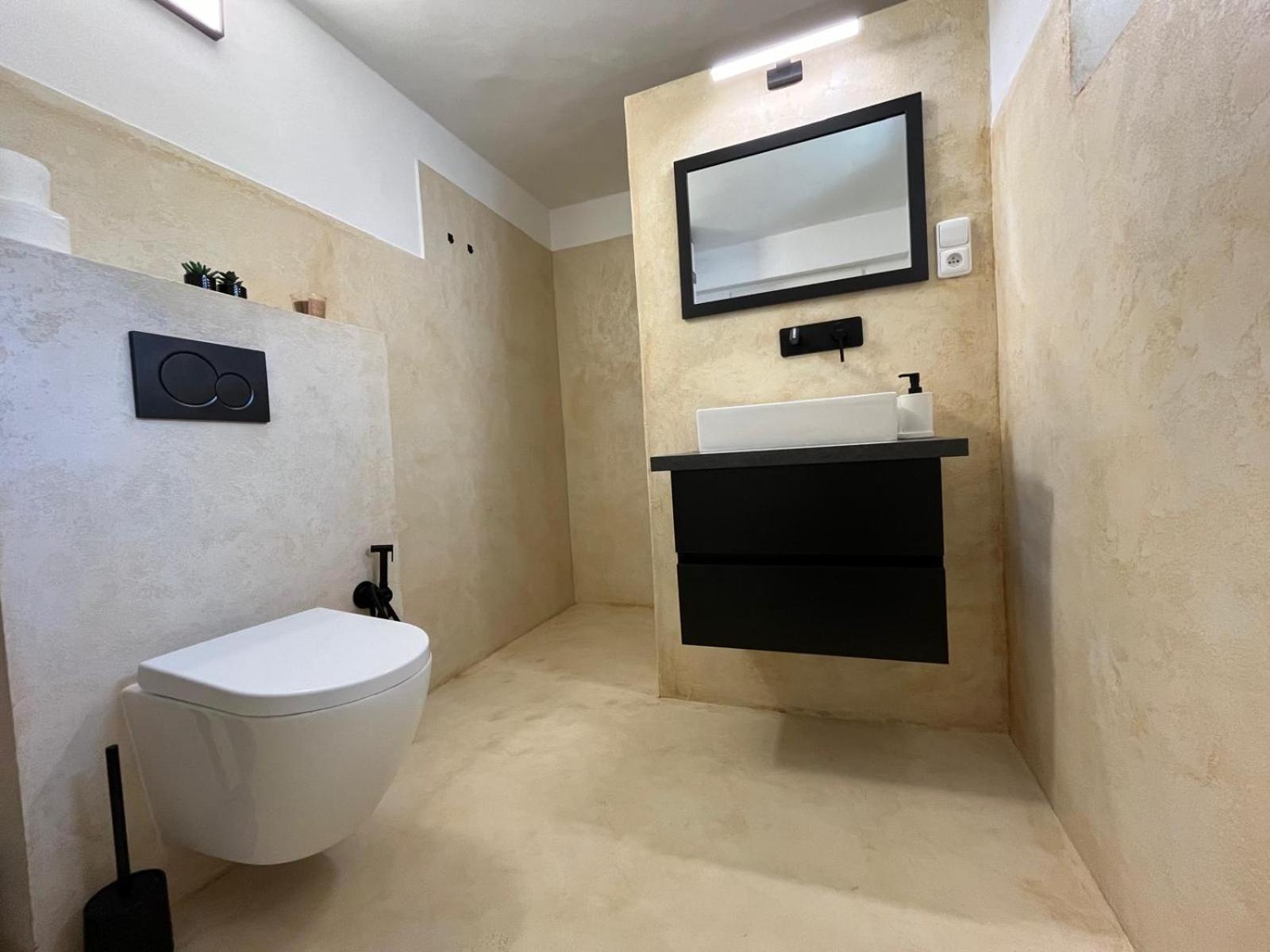 Apartmany Jevany Dış mekan fotoğraf